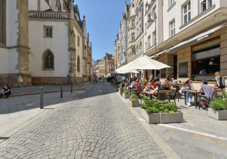 jakubske-namesti-brno