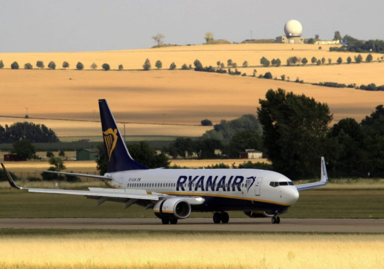 ryanair-tn-990x578