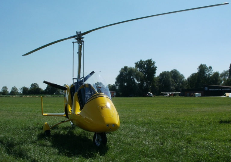 helicopter-837652-960-720
