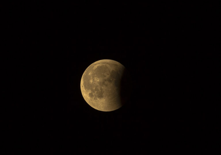 lunar-eclipse-3568835-960-720