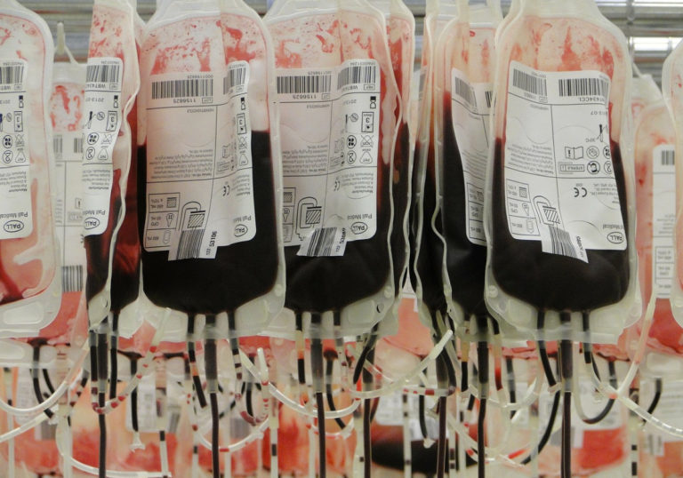 blood-bags-91170-1280