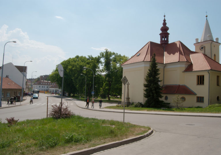 brno-reckovice-palackeho-square