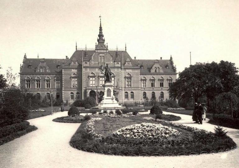 brno-nemecky-dum-pomnik-1900