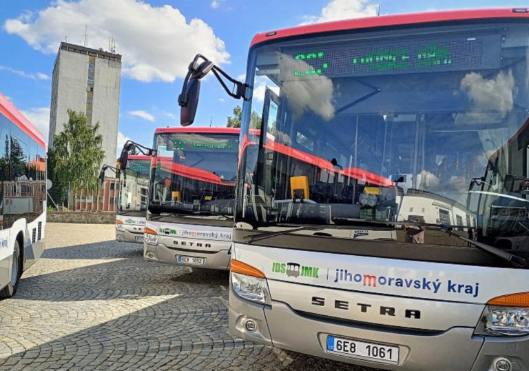 autobusblansko1