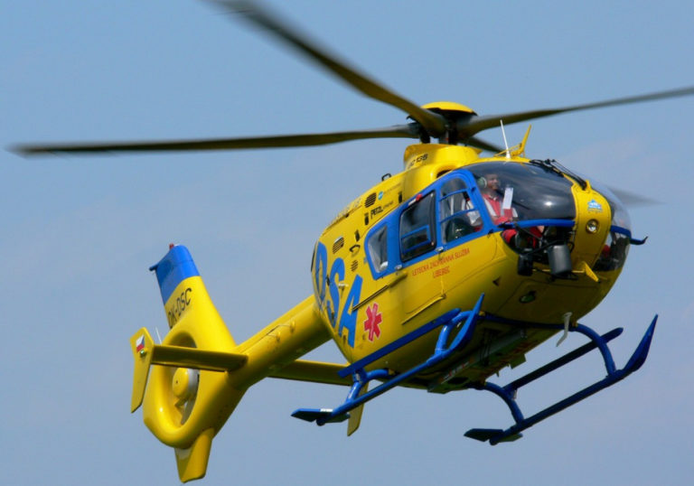 ec135-t2-heliportlzs-liberec-27cerven06-2
