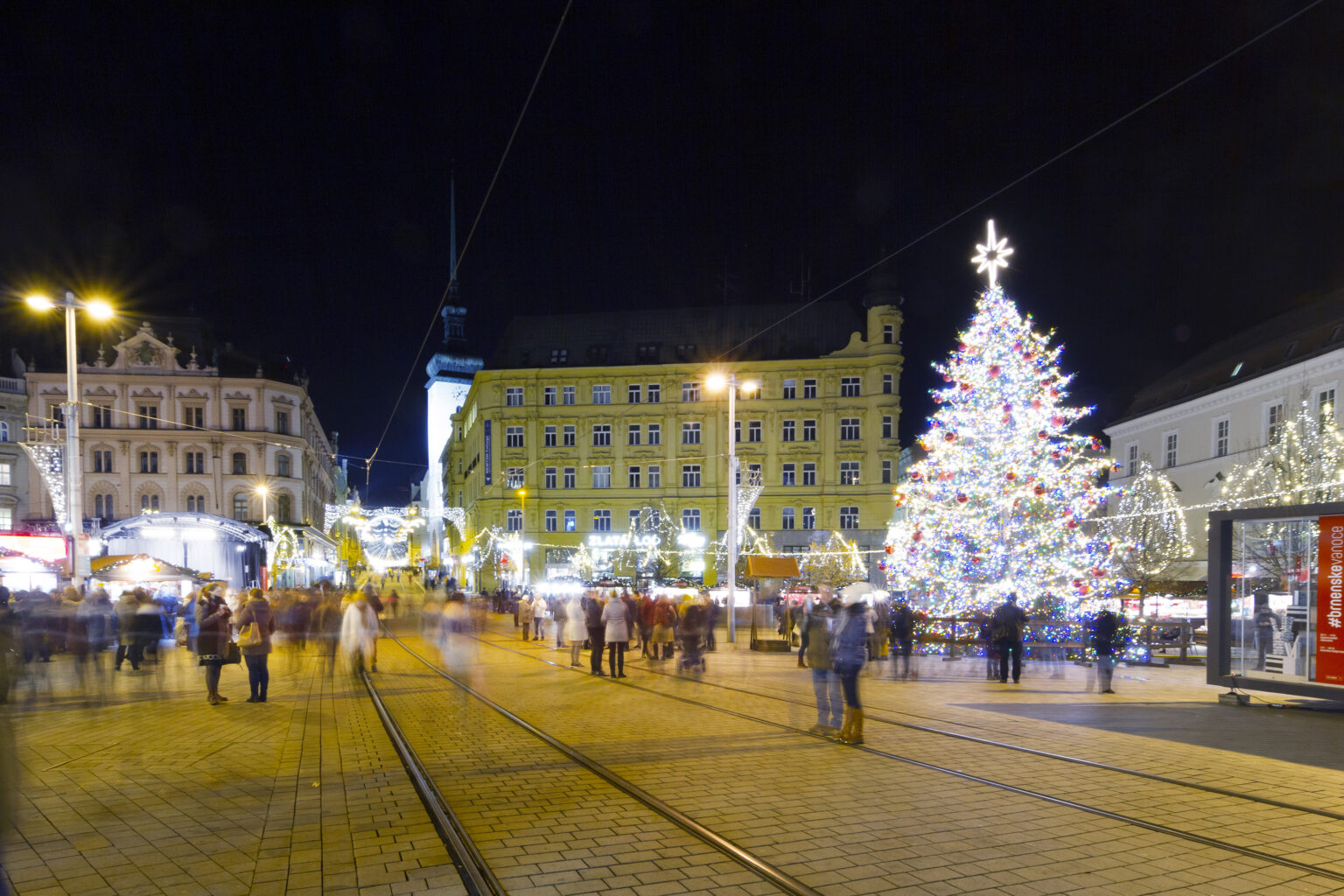 adventn-trhy-letos-p-edstavuj-weby-v-noce-brno-i-brn-nsk-v-noce-br-an