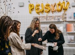 21_12_09_krest_pejskovaa-95