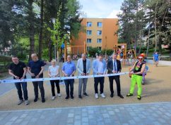 V brněnských Žabovřeskách otevřeli nové hřiště a veřejné prostranství v lokalitě Luční