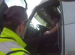 Celníci kamion2 Celní úřad Brno