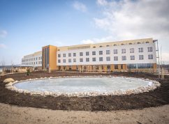 Kraj dnes převzal dokončenou stavbu Sanatoria Pálava v Pasohlávkách