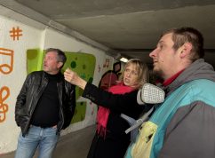 Podchod v Žabovřeskách se proměnil v galerii. Vyzdobili ho školáci ze ZŠ Jana Babáka