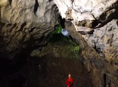 Jeskyně Býčí skála3 RED