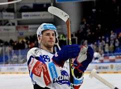 Kristián Pospíšil3 HC Kometa Brno