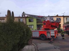 Požár Holasice3 hasiči HZS JMK