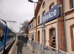 Vlaky Střelice RED
