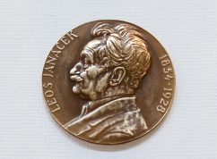 Na kašnu Parnas se vrátila socha Evropy, skrývá časovou schránku pro další generace