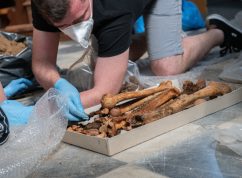 Po 60 letech se vrátí do krypty ostatky Jindřicha z Lipé, zkoumali je vědci