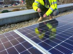 instalace FVE Poliklinika Lesná (2)
