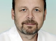 prof_sramek