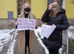 protestblatny3